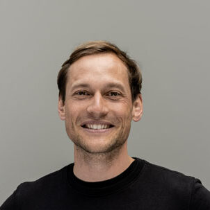 cropped-Philipp_MUT_Portraits_web-1.jpg